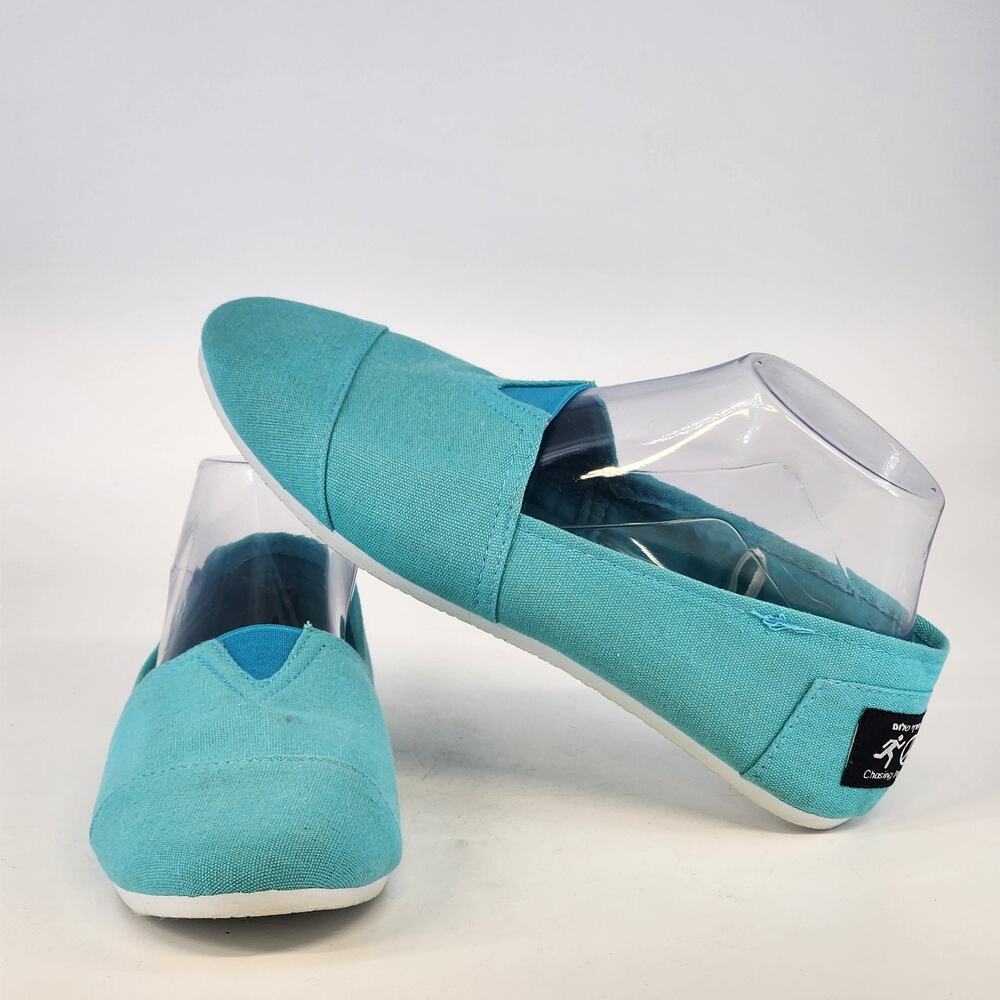 Aqua Tom's Classic Light Blue Canvas Loafers Womens 7.5 Slip On Casual Shoes New